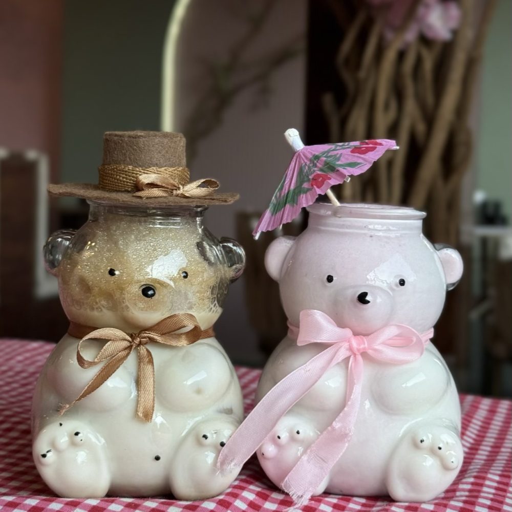 تدی نشسته شیشه ای