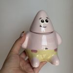 پاتریک صورتی کمرنگ